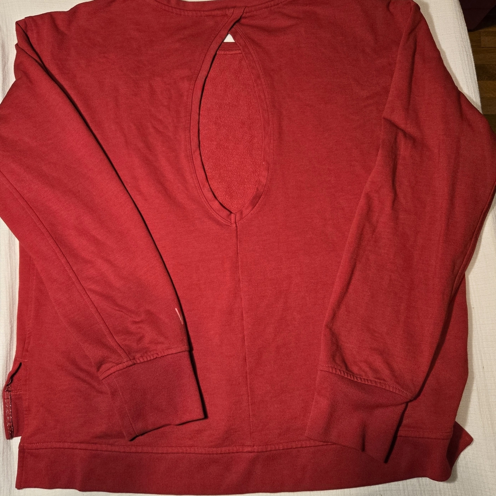 Victoria’s Secret VSX Sport Top Womens Large Red Open Keyhole Back - Picture 2 of 6